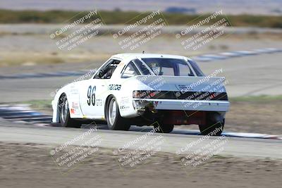 media/Oct-26-2025-CalClub SCCA (Sun) [[8ce1e69566]]/Group 2/Grapevine/